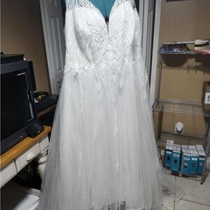 Oleg Cassini White Lace Wedding Dress